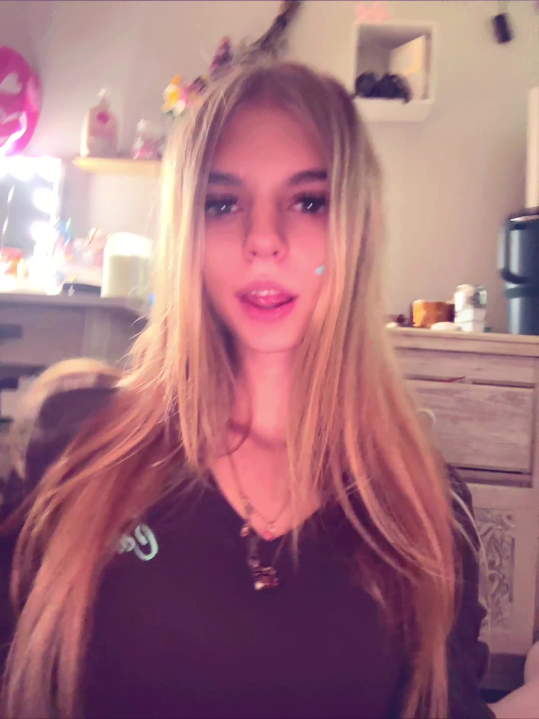 @🧸
