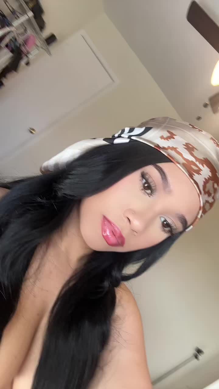 @itsqueennnmonicaa