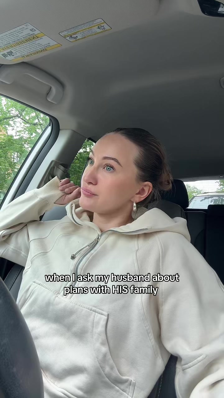 @JULIA 💫