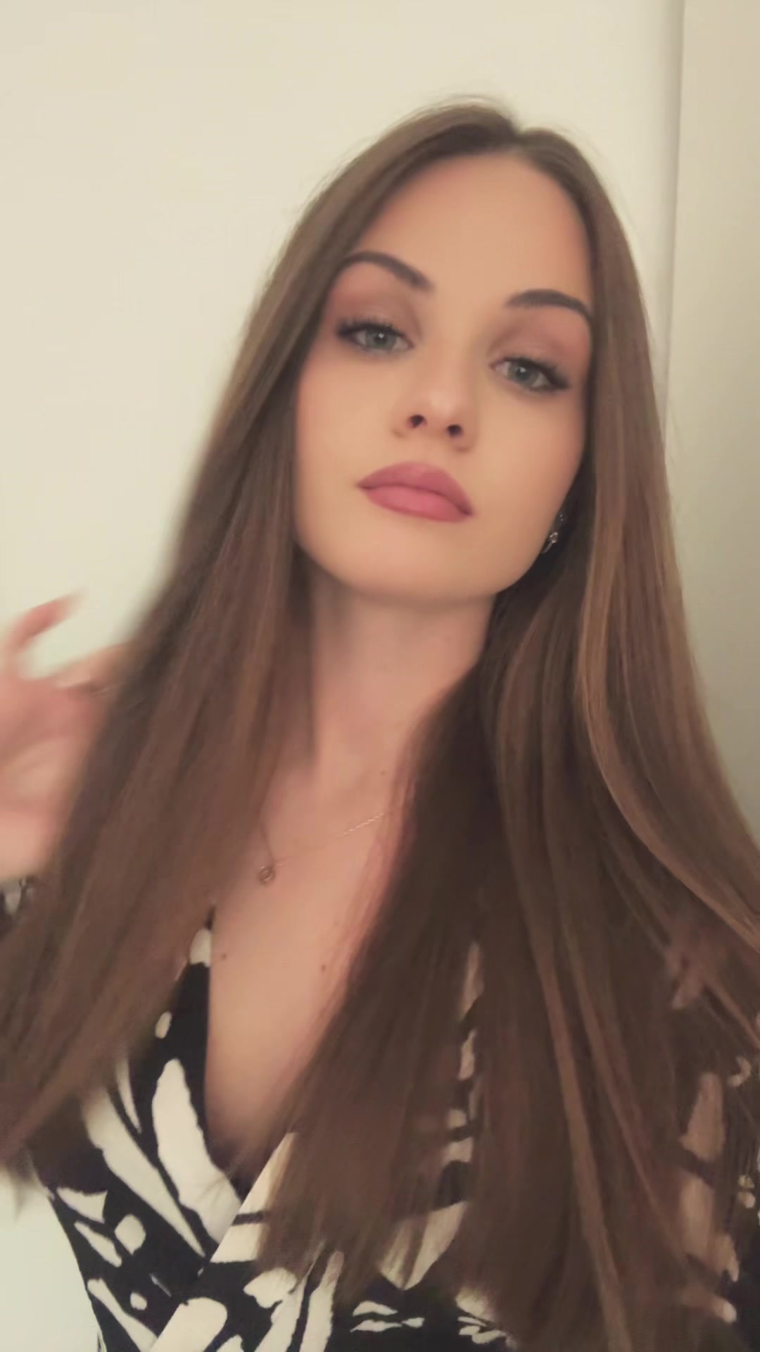 @𝑽𝒊𝒌𝒂