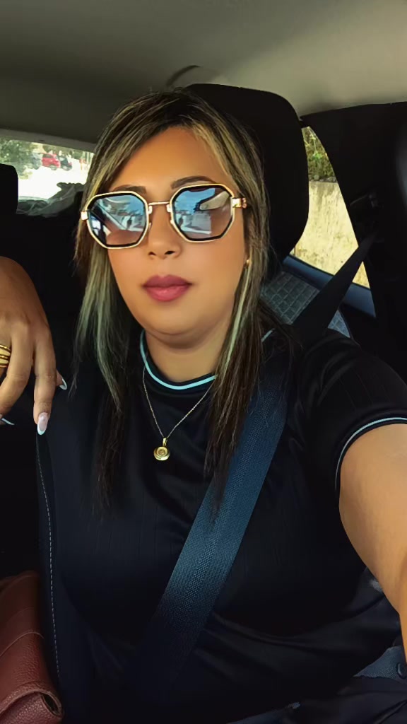 @In&egrave;s dridi