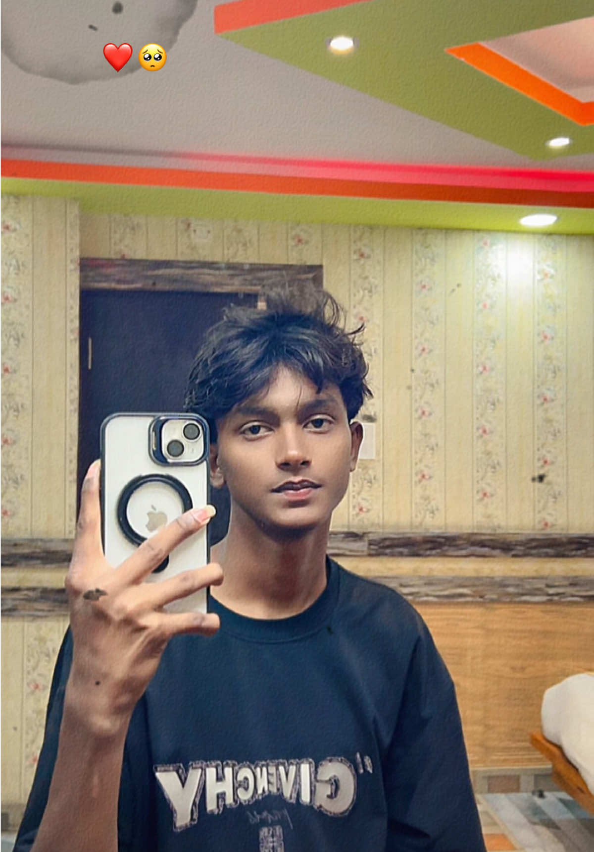 @MADHESI__XAURA