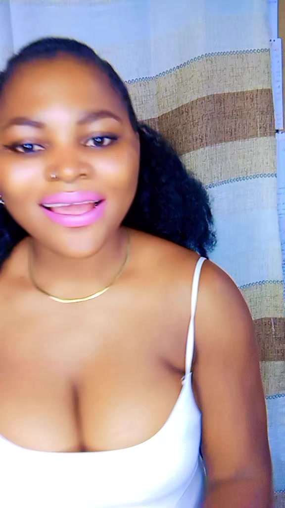 @Ella Diva