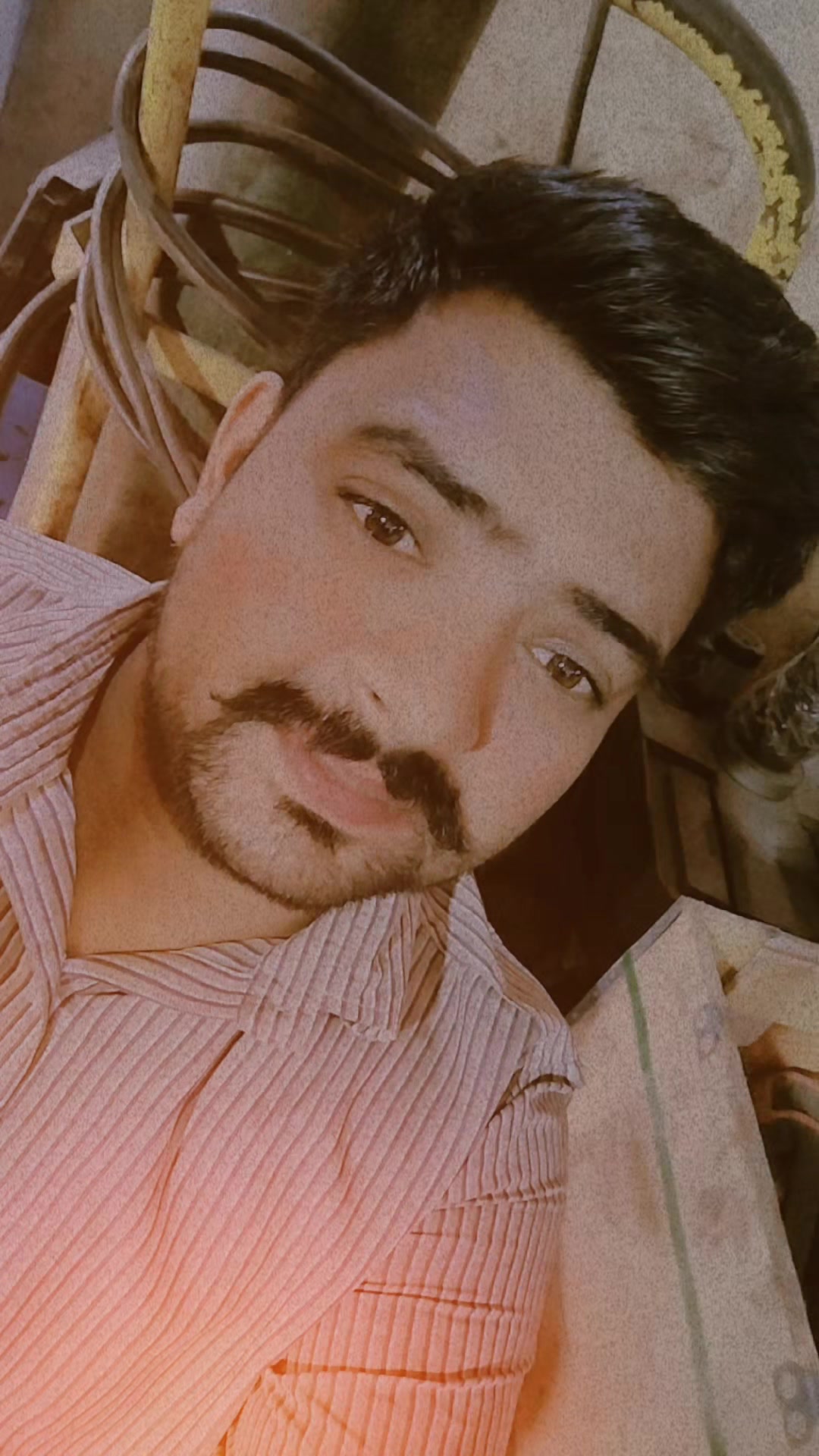 @I'M Happy Life..!🖤