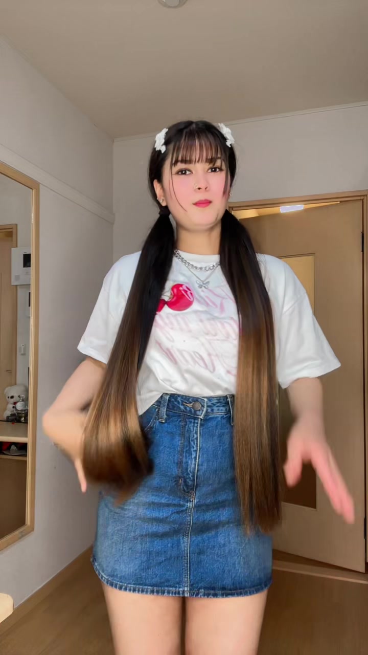 @꧁𝕃𝕌ℝ𝕀 ℚ𝕌𝔼𝔼ℕ꧂
