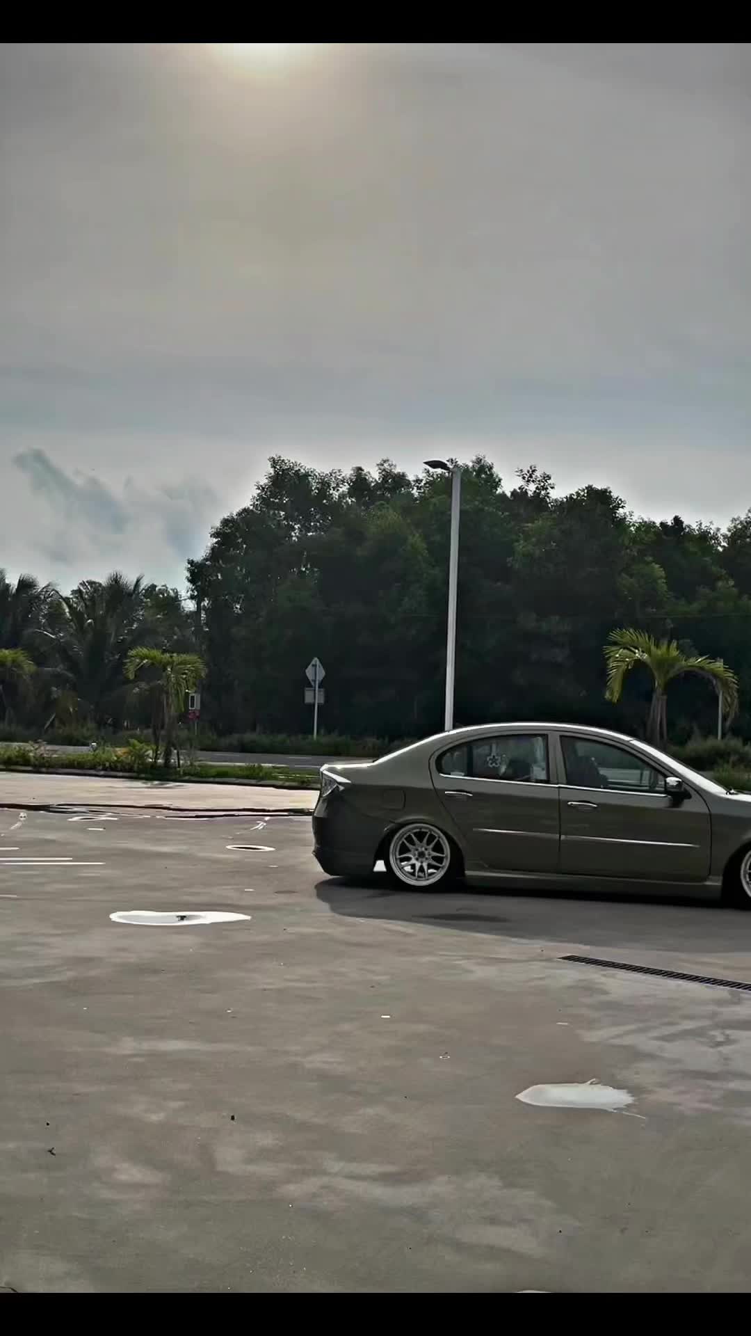 @Along_mf 🎌