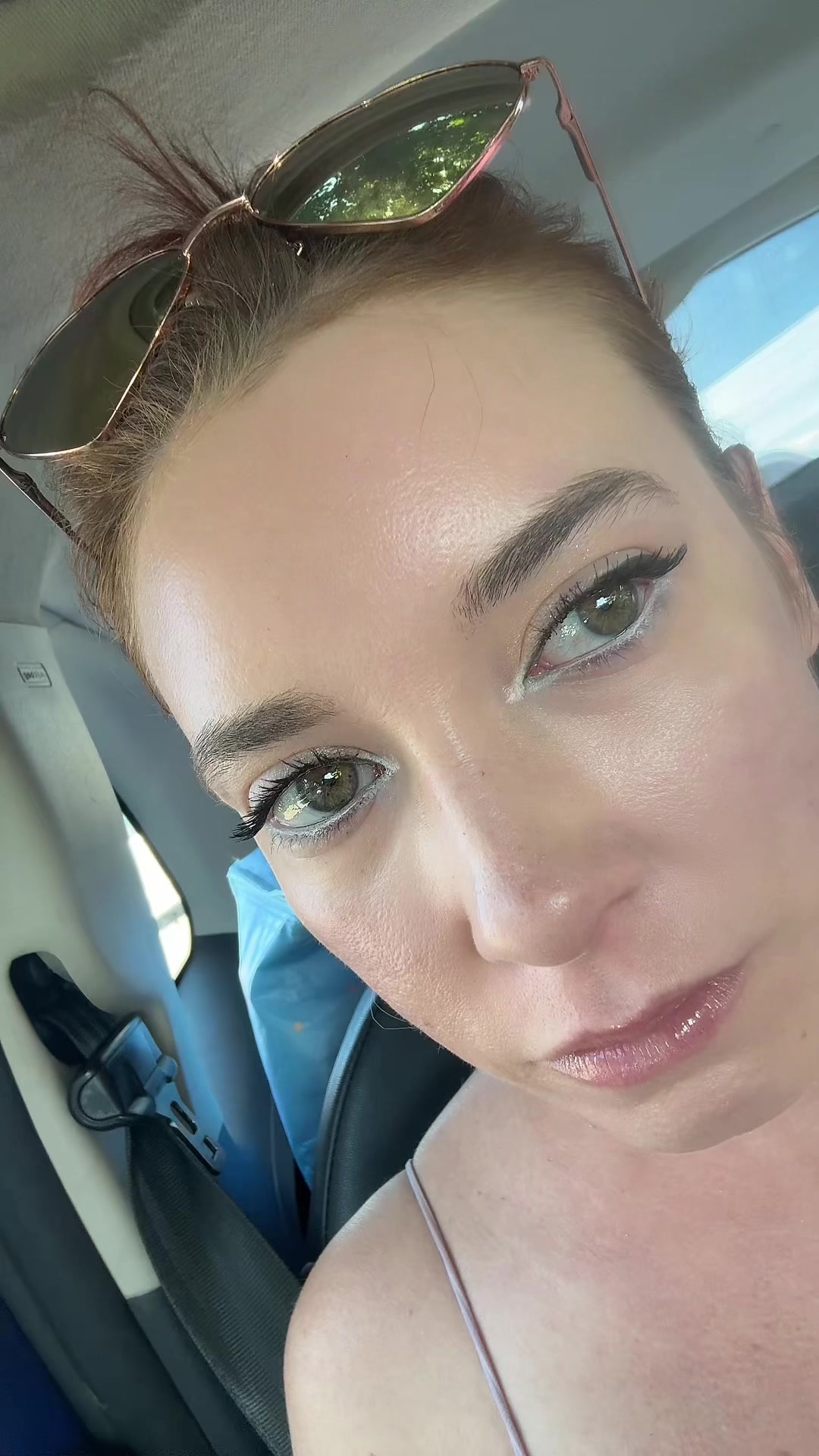@Julia 🕷🤍🖤