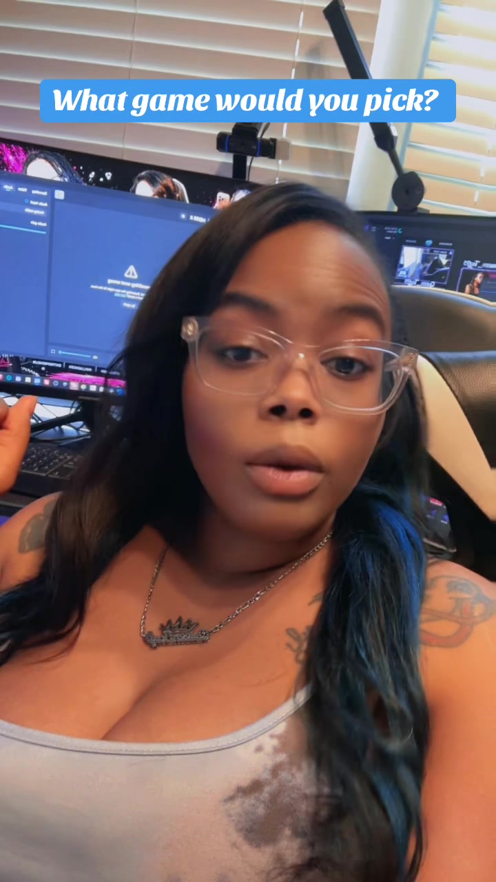 @Queen_Tay93