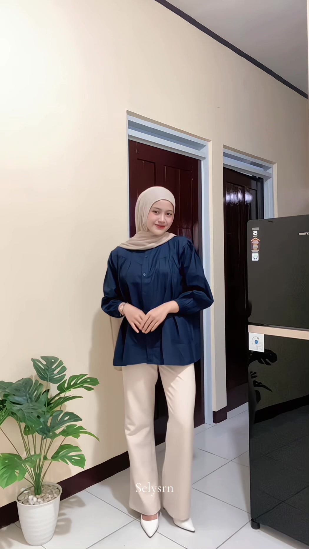 @Selꫂ ၴႅၴ
