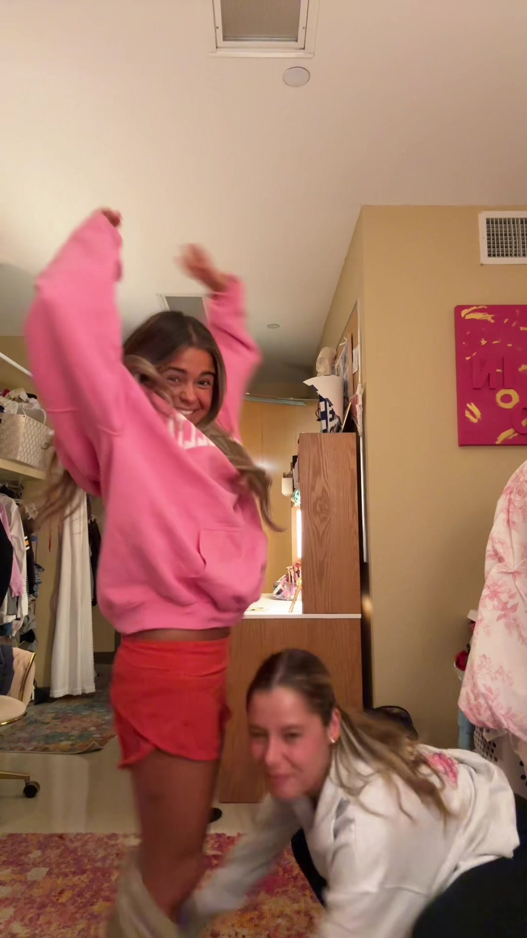 @Liv