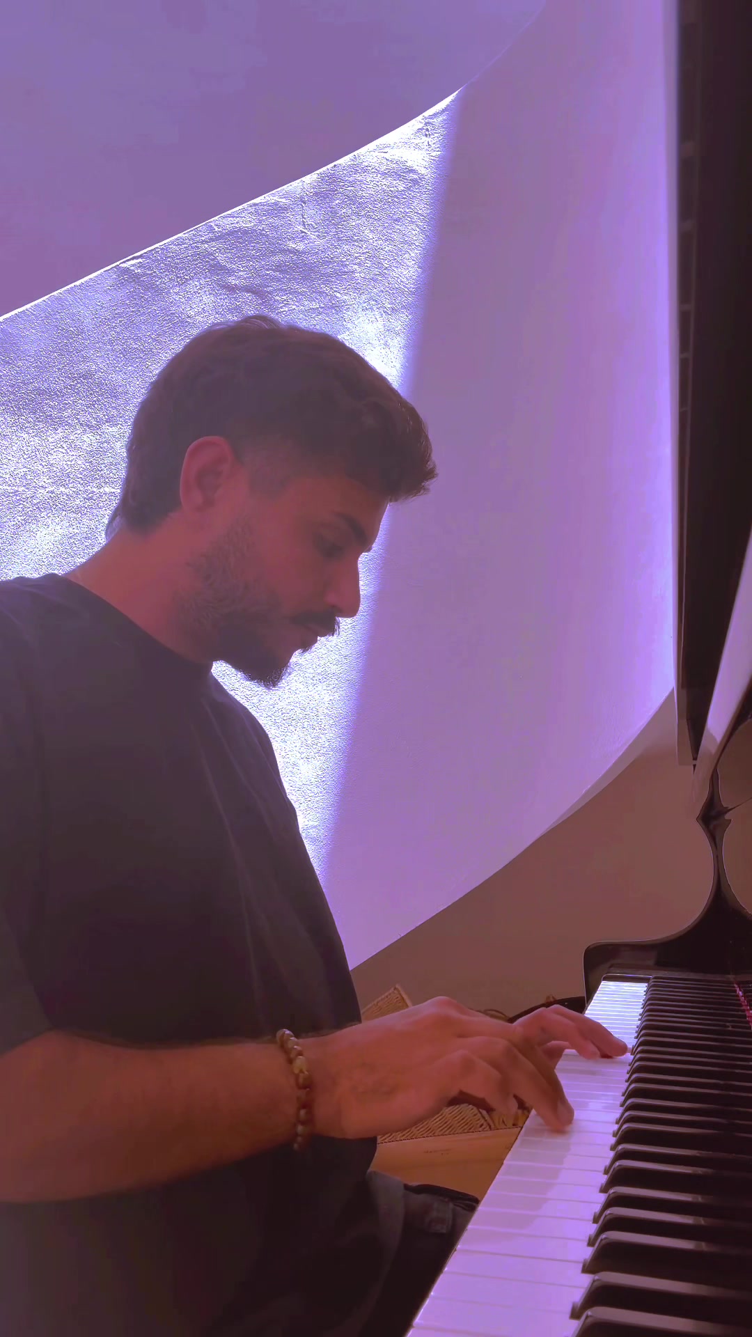@shaulivaknin