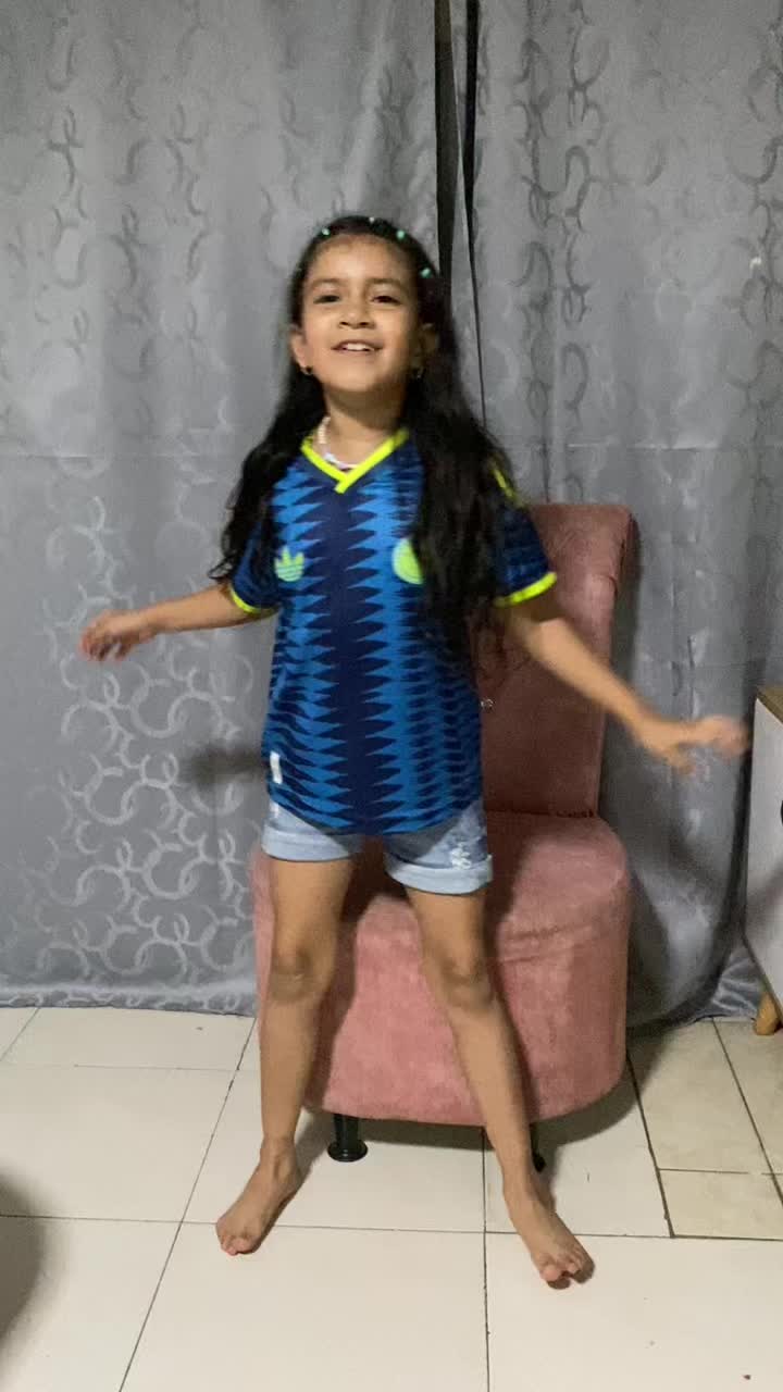 @Andrea Echeverry