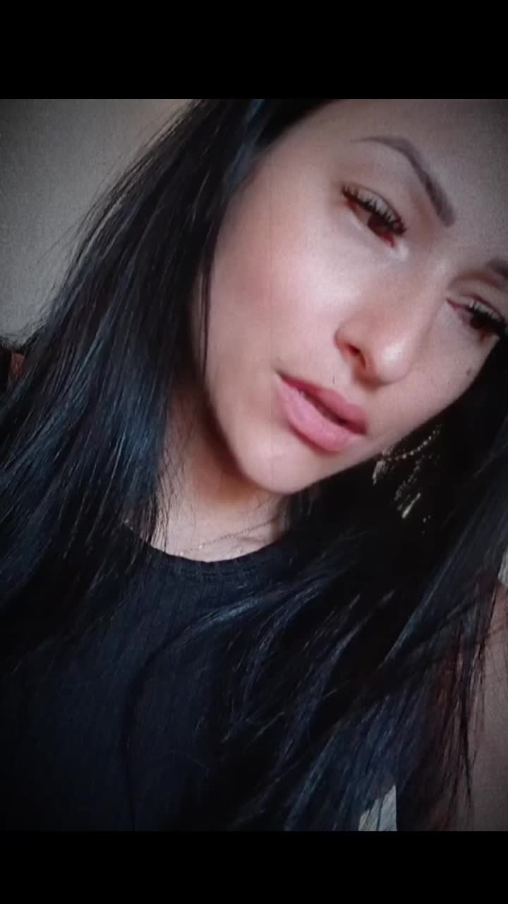 @Lucia Fontana