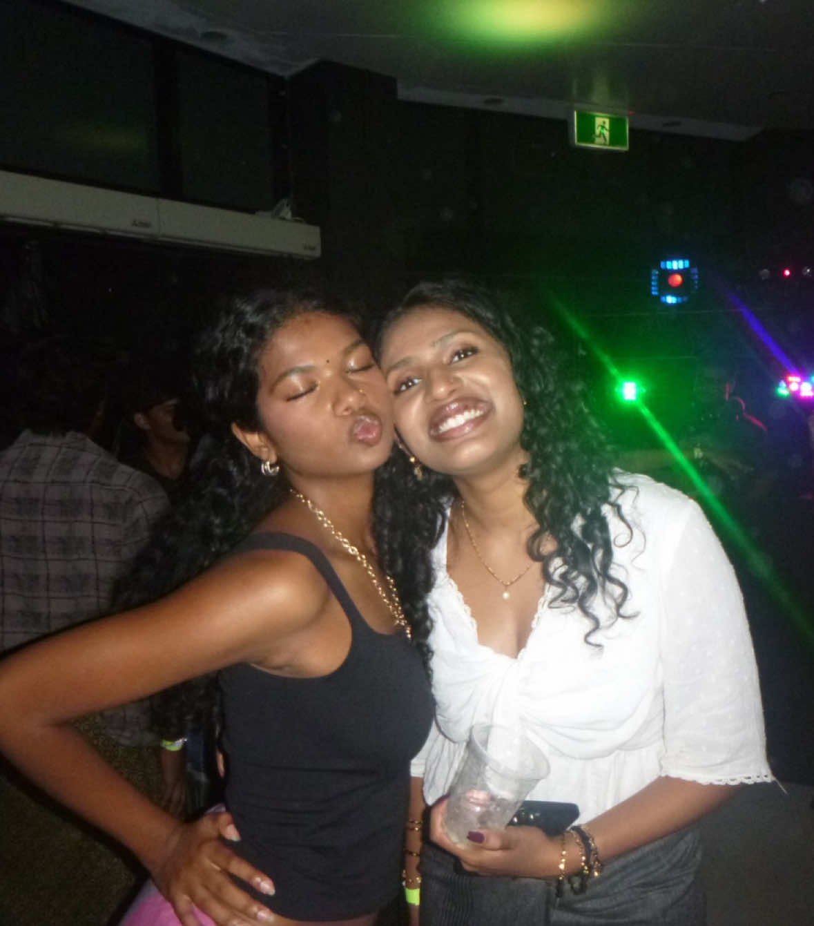 @taruni