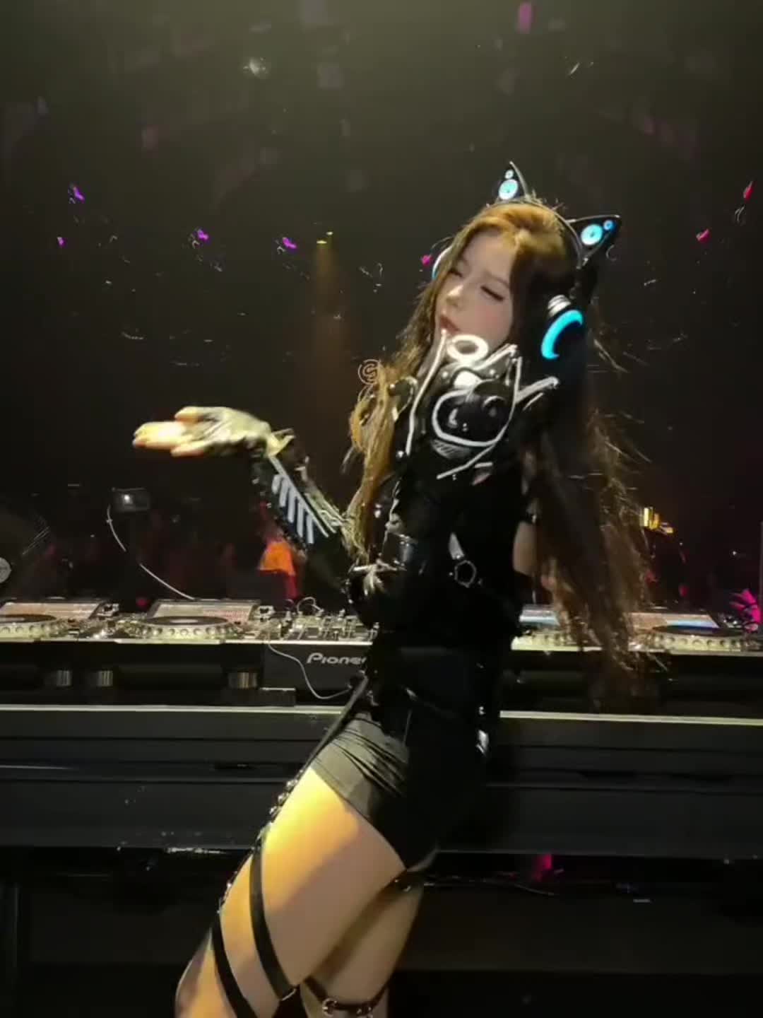 @DJREMIX