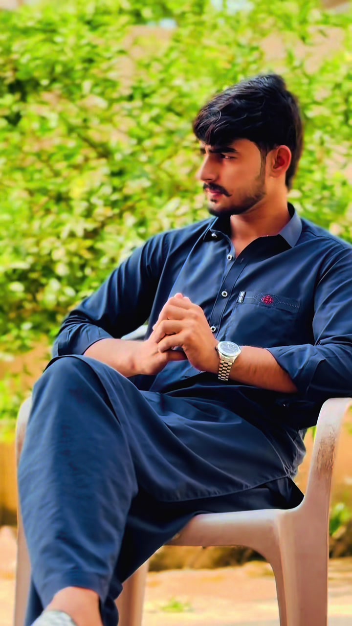 @وڑائچ🥷