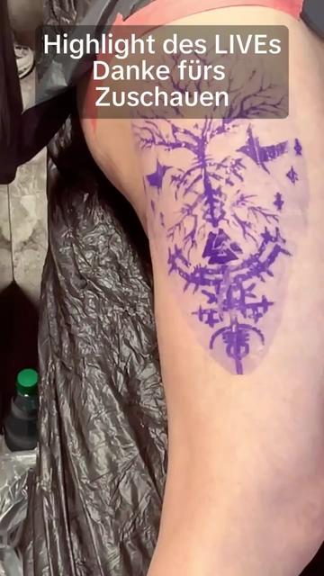 @Team braynrike Tattooartist😉