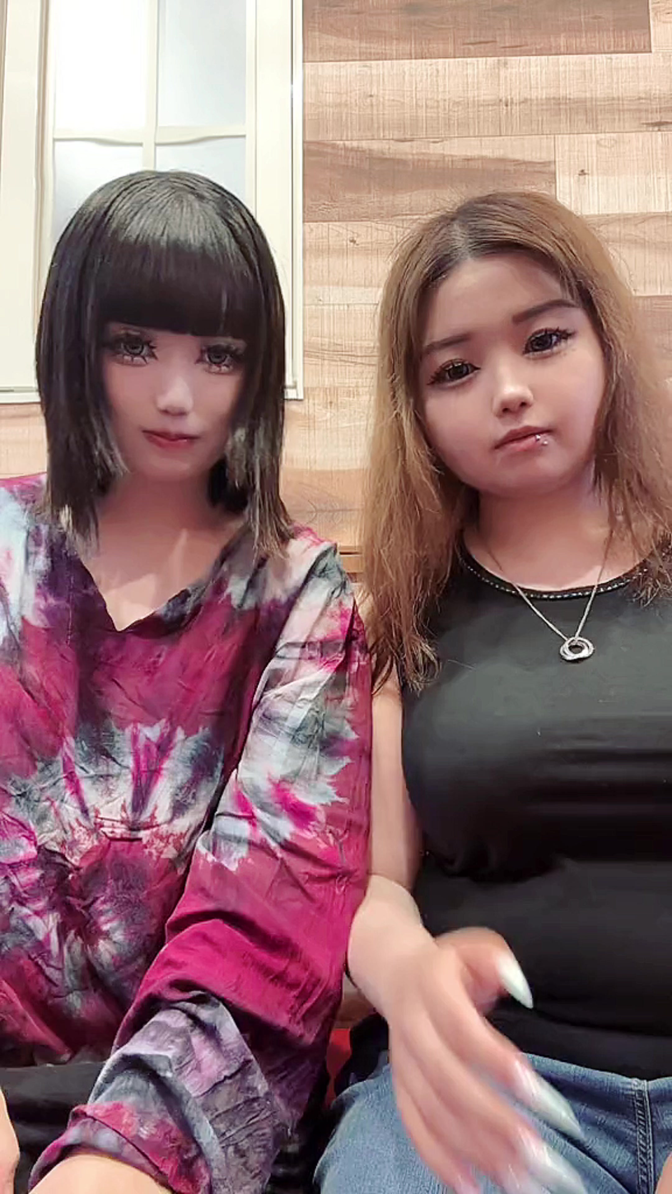 @お前はチワワに服を着せる‼️