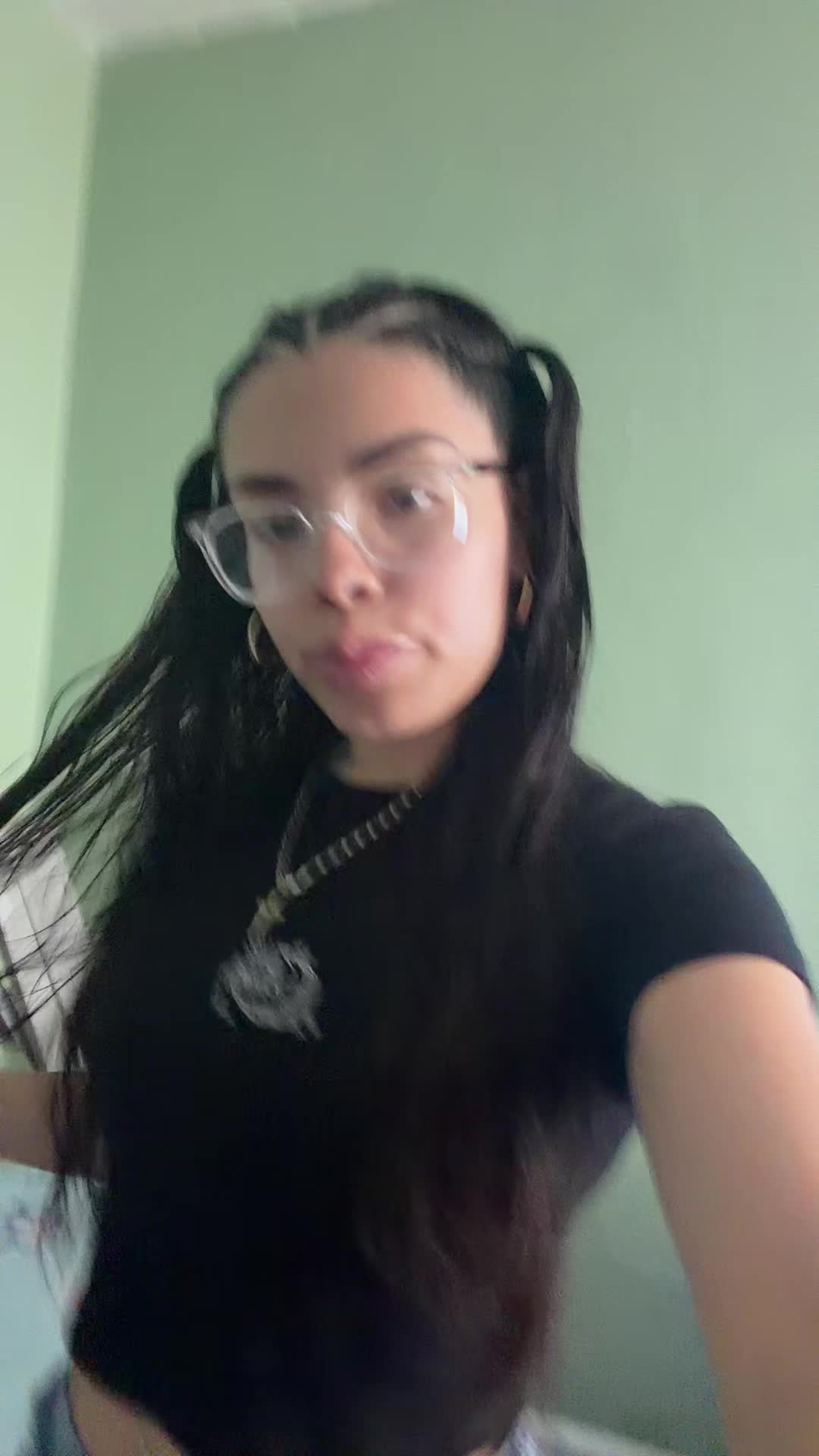 @yadirabrownnn