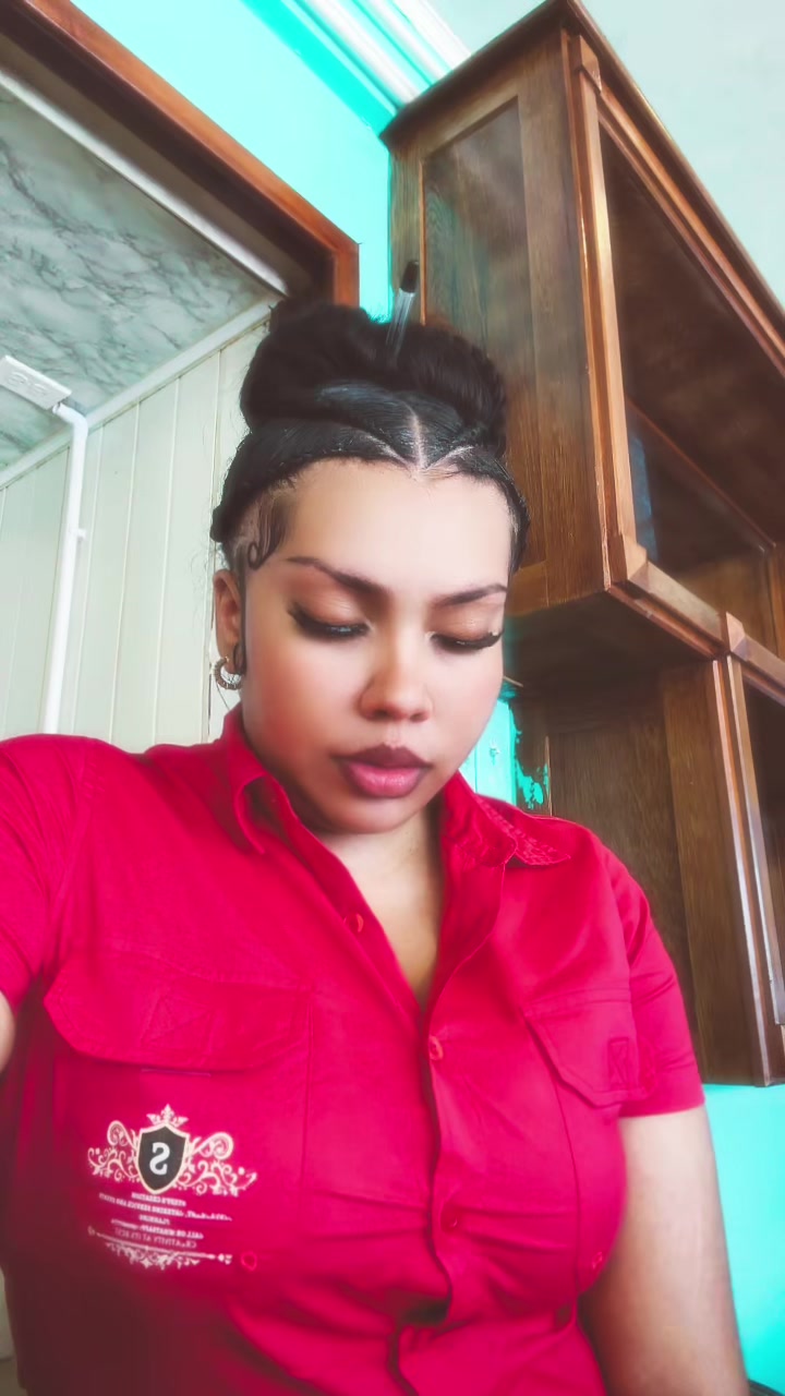 @Jessii Jayy✨