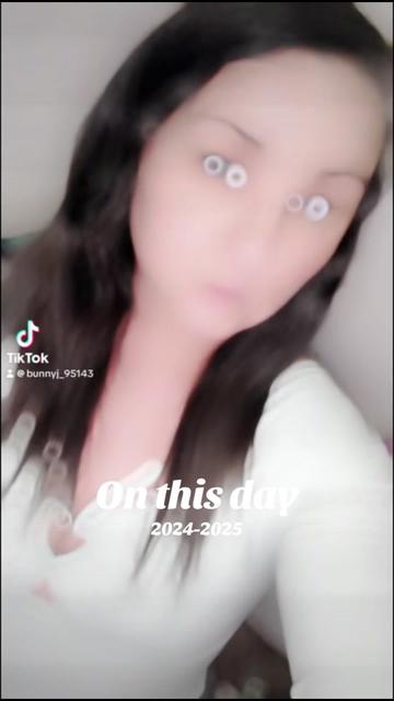@BunnyJ95💜💜💜💜