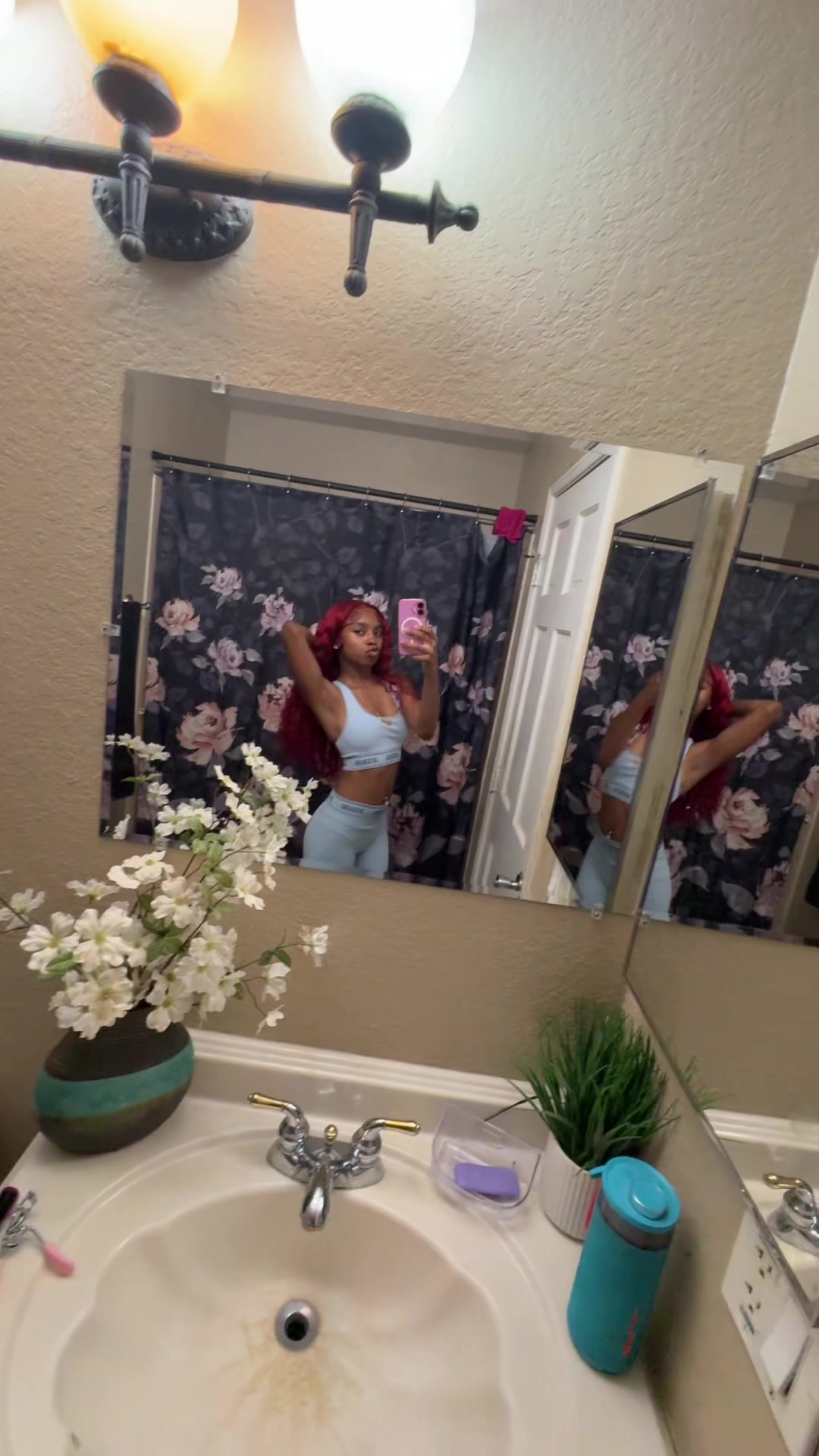 @ayiana