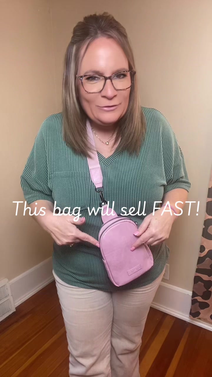 @Nikki 40+ Fashion & Finds✨