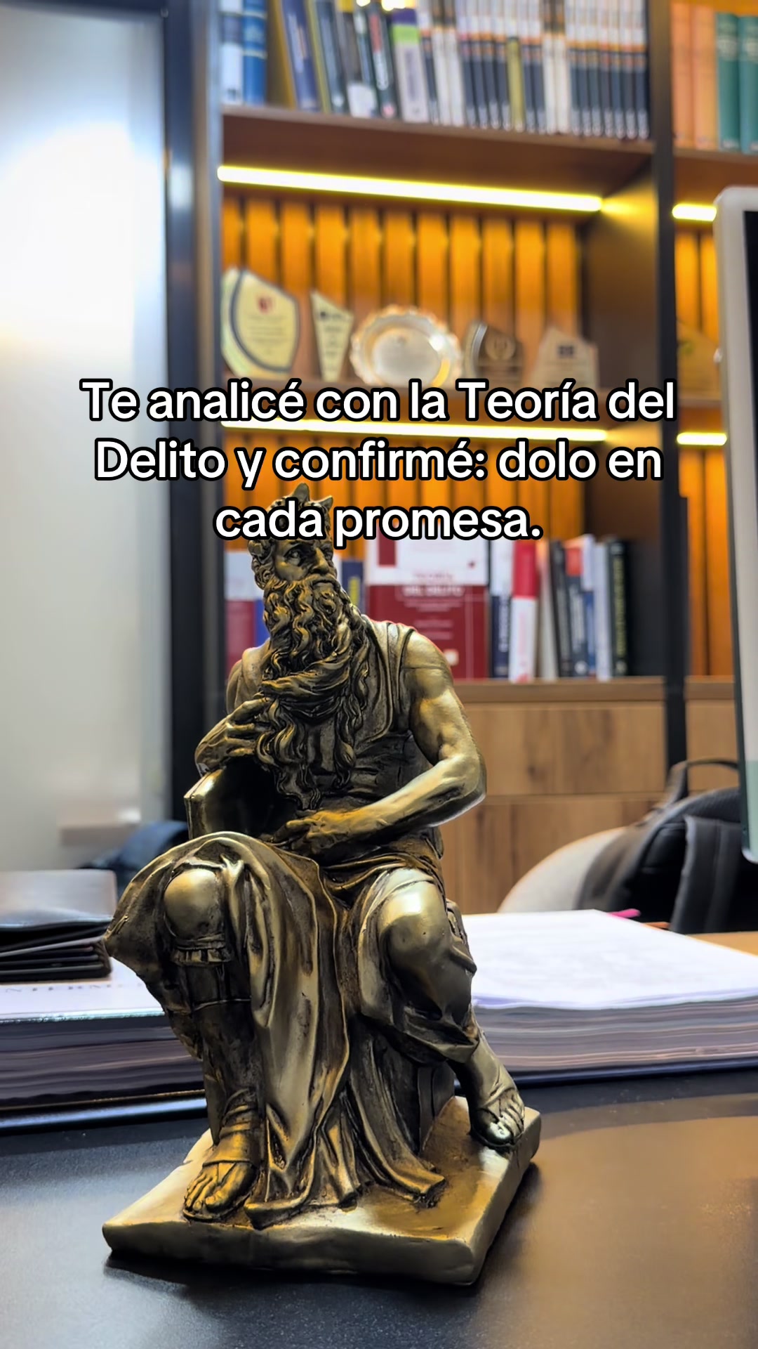 @Luis Paredes Tejada