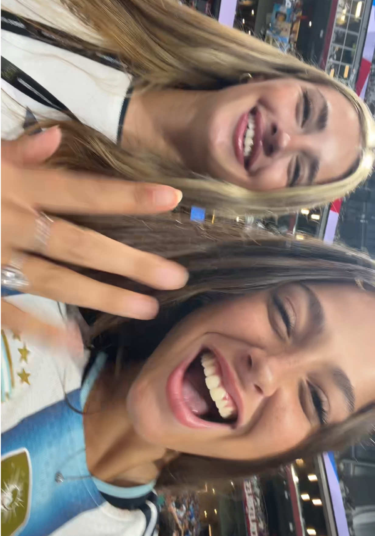 @claricremaschi✈️