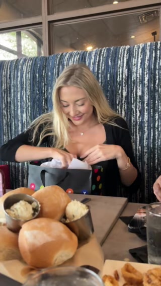 @LyndZ
