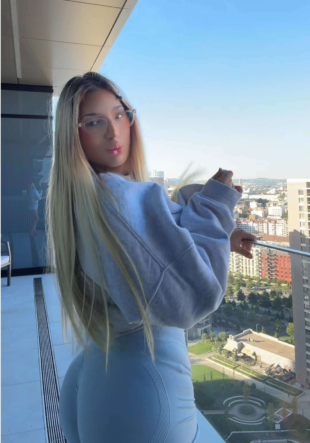 @joticsabrina_
