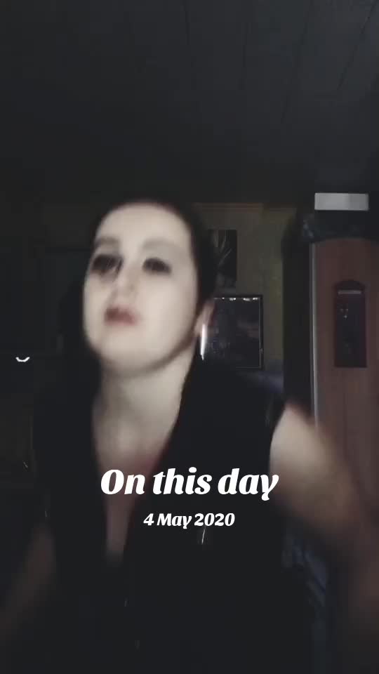 @deadgirl_official
