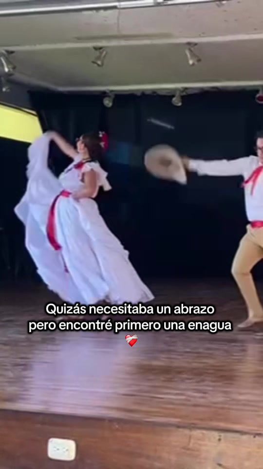 @Paniagua