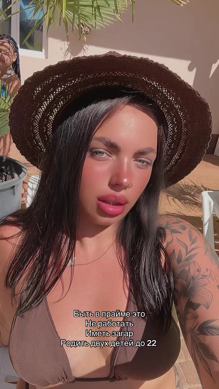 @aangelllinaaaaa