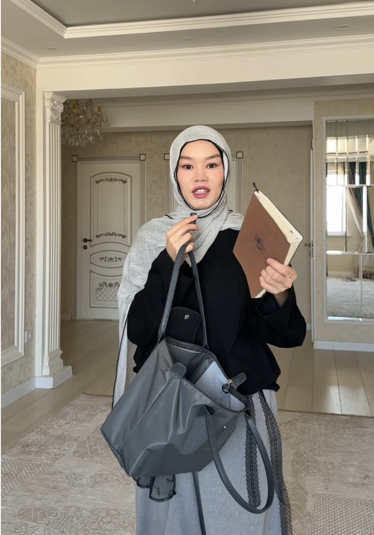 @indirakarl_