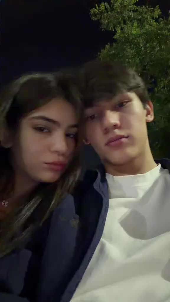@👤