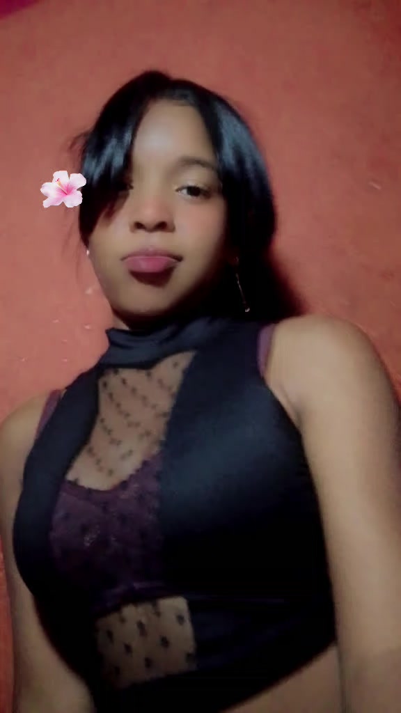 @Dessire García 👸🏻😻