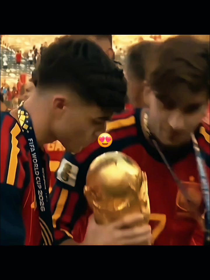 @Dêbôrâ_💙❤️