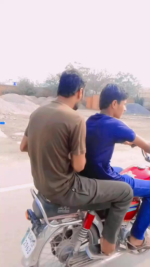 @Zaini ladla🪑🪑