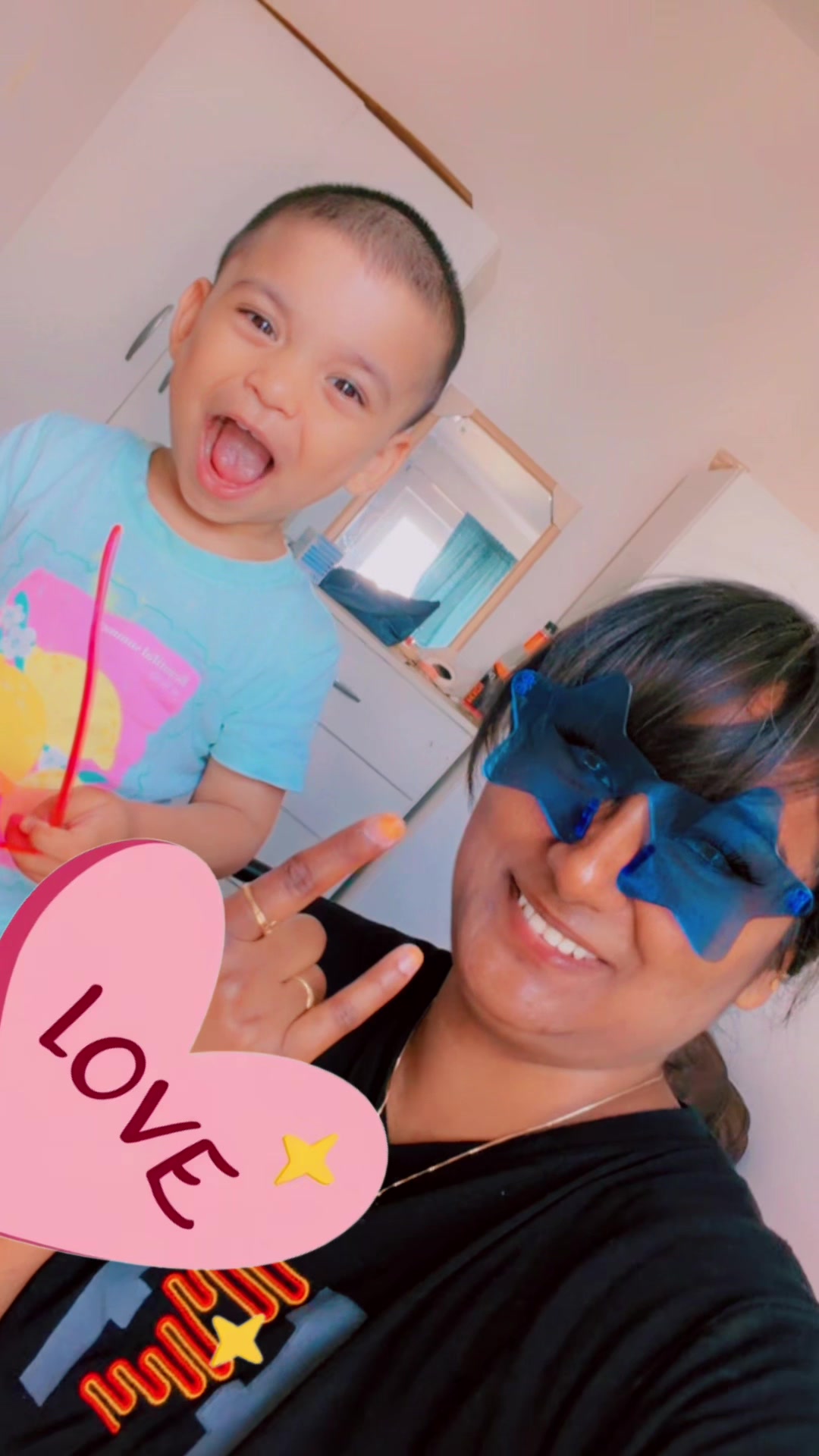 @Sujata🖤🇬🇧🇧🇩