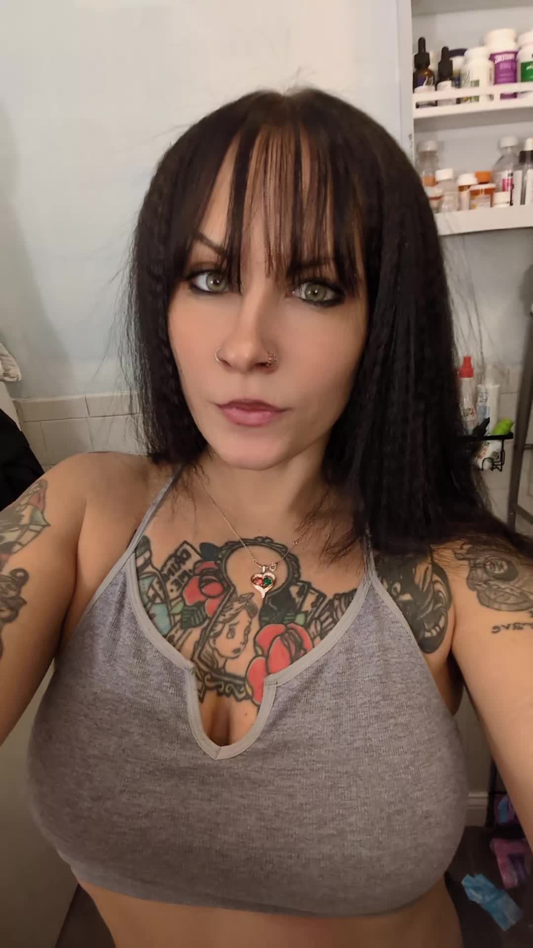 @HazelTatGemini🤘
