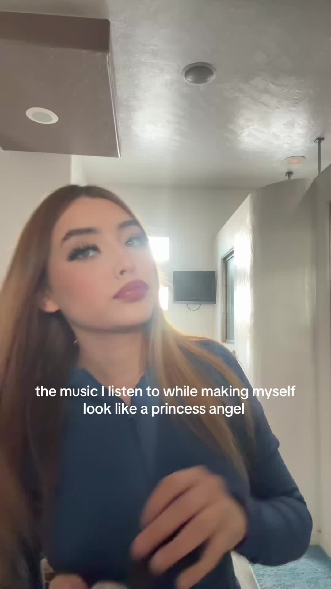 @rubi🪞👸🏼