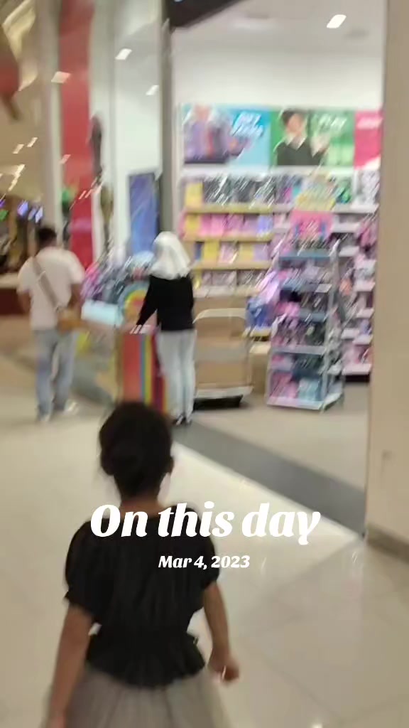 @momthreekiddos