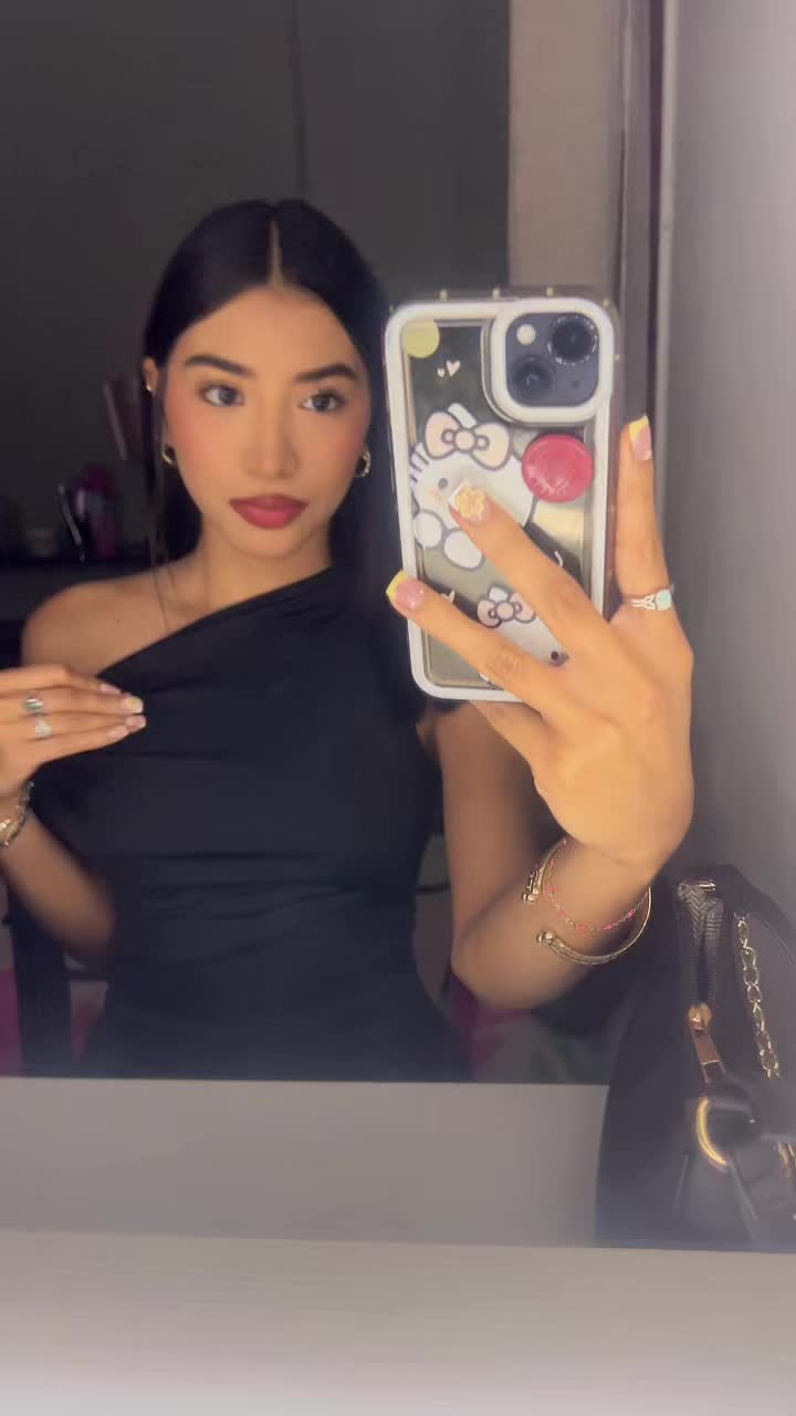 @nicole ♡︎
