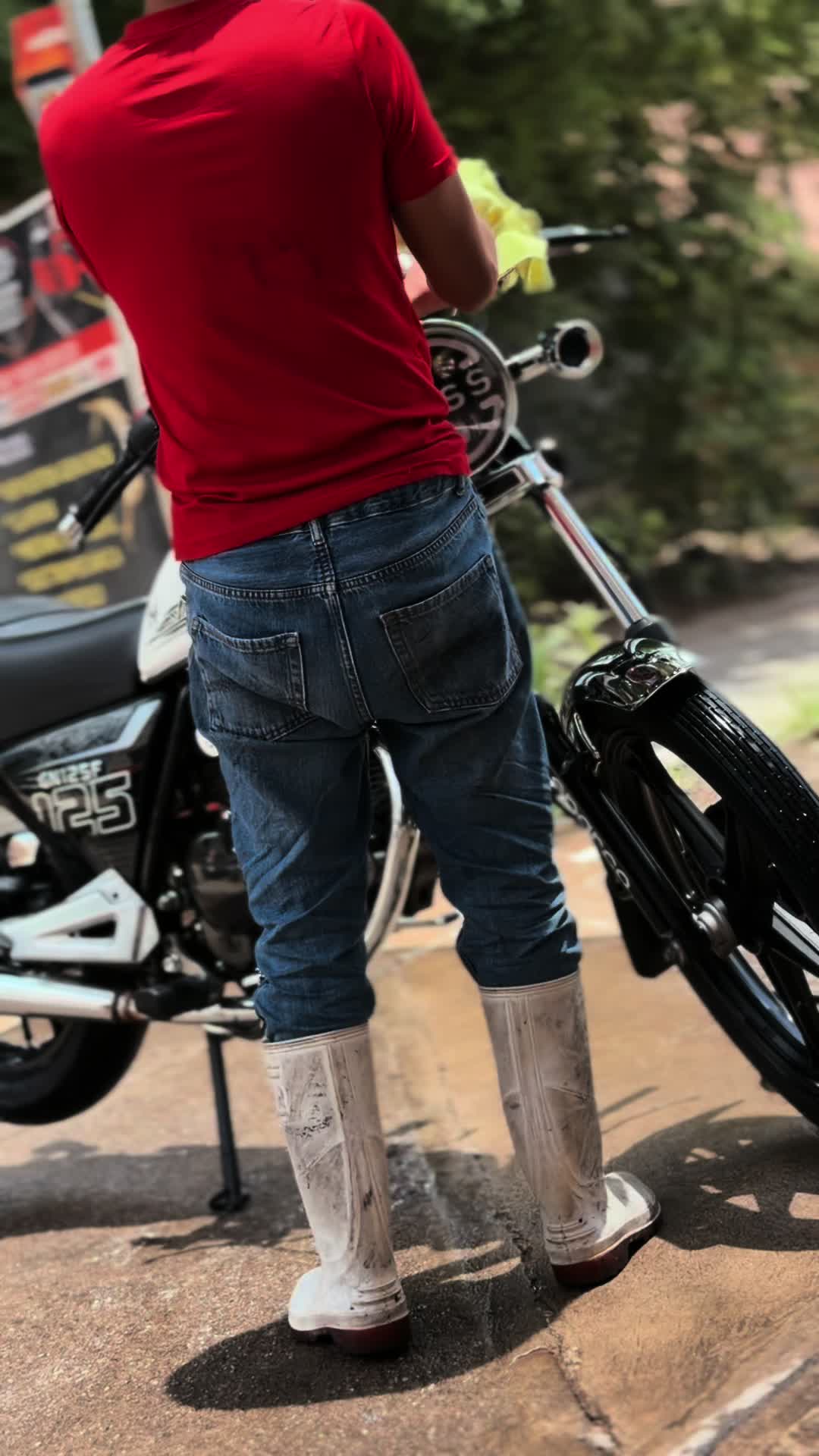 @Byron_jr🦦🧃