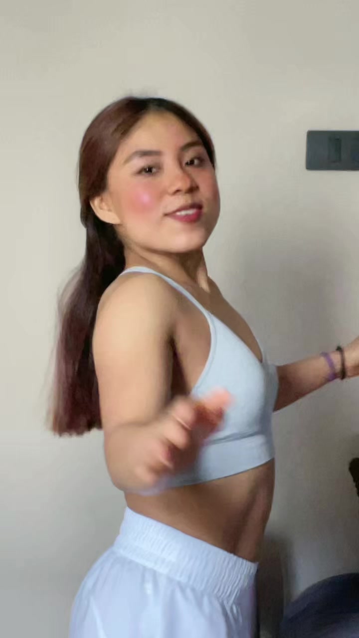 @Adriana