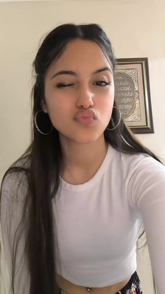 @Dlux23