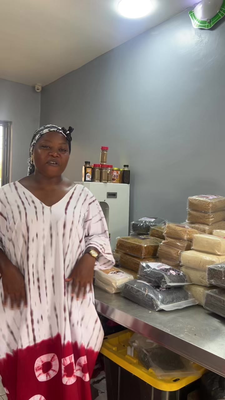 @Lelafood