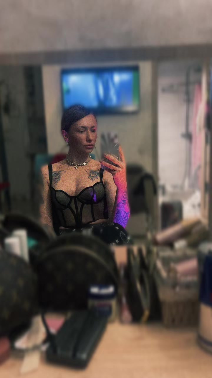 @Rebina777