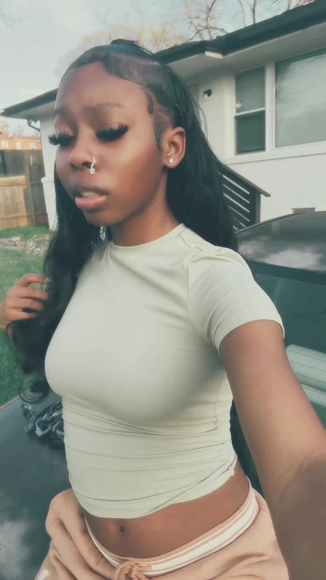 @👸🏽